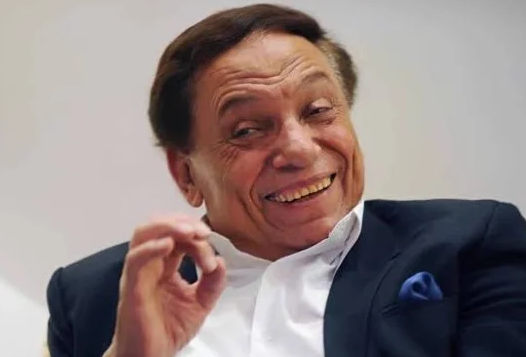 كشف الوضع الصحي للزعيم عادل امام